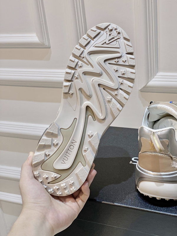 ルイヴィトン靴全体デザイン